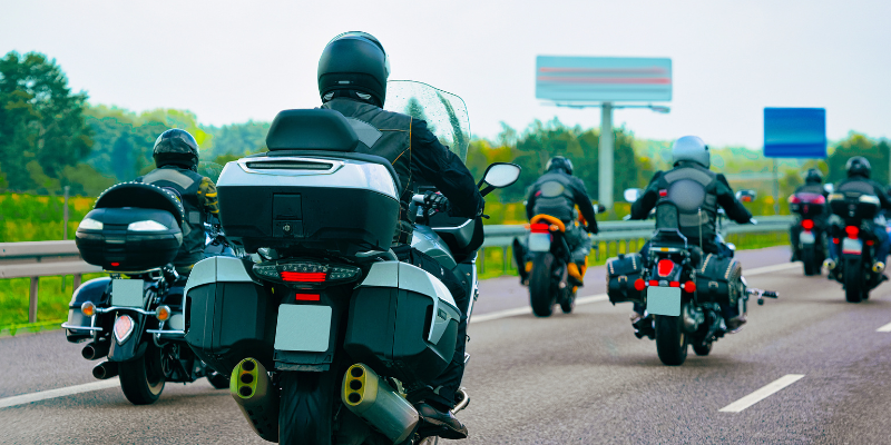 Is lane splitting legal in Illinois